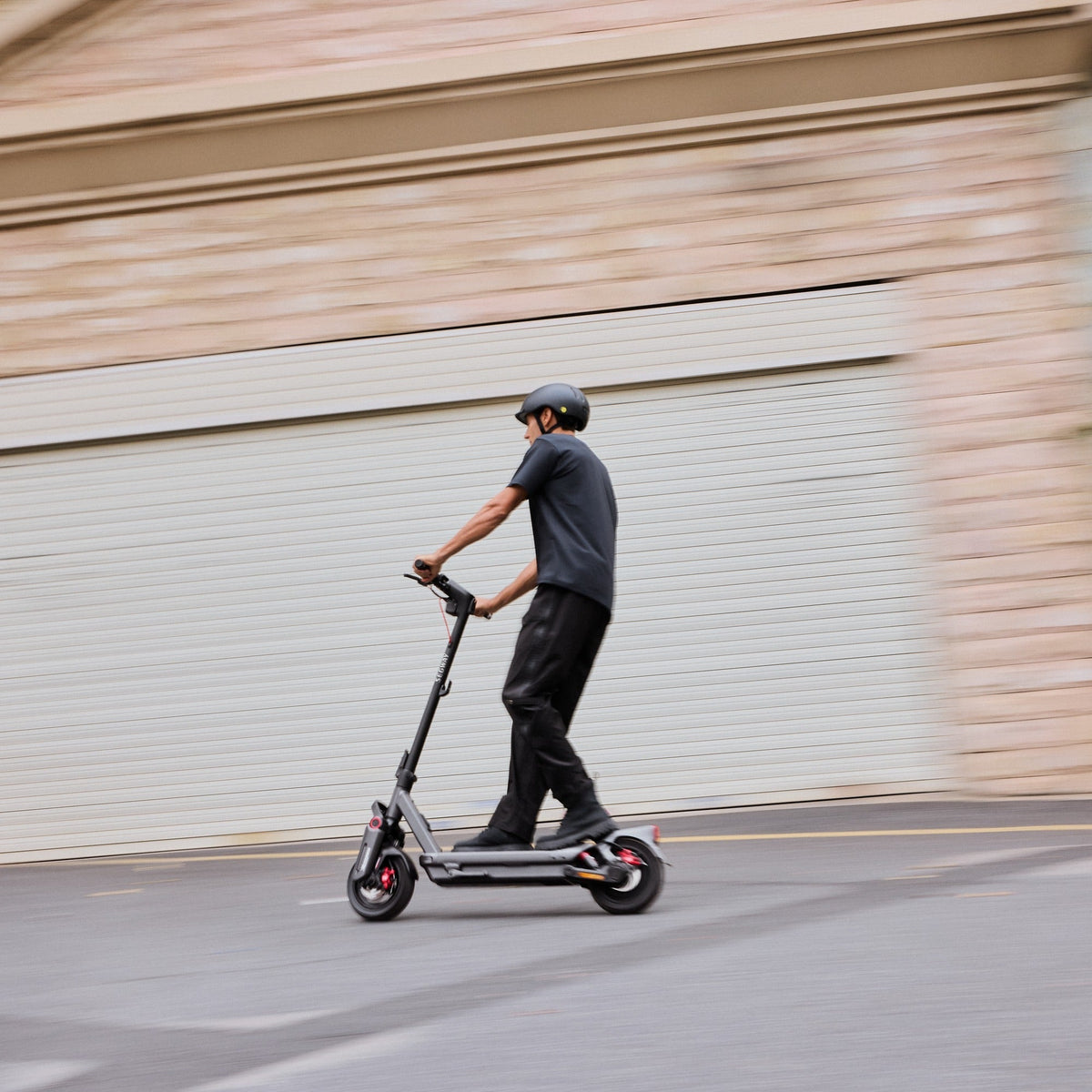 Adult electric scooter 2000 W with 80 km range and hydraulic suspension - view 18