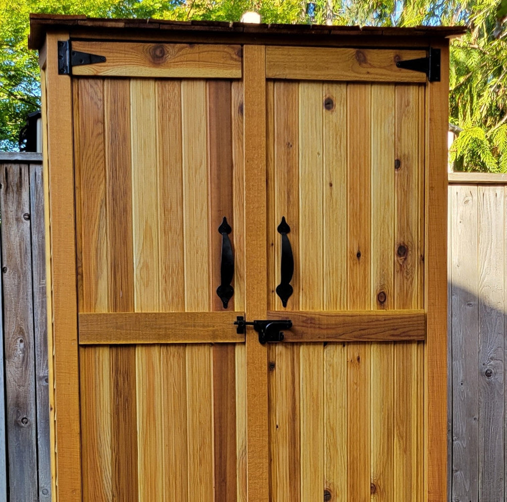 Cedar Wood Garden Storage Chalet 4 x 2 ft with Shingled Roof - image 10