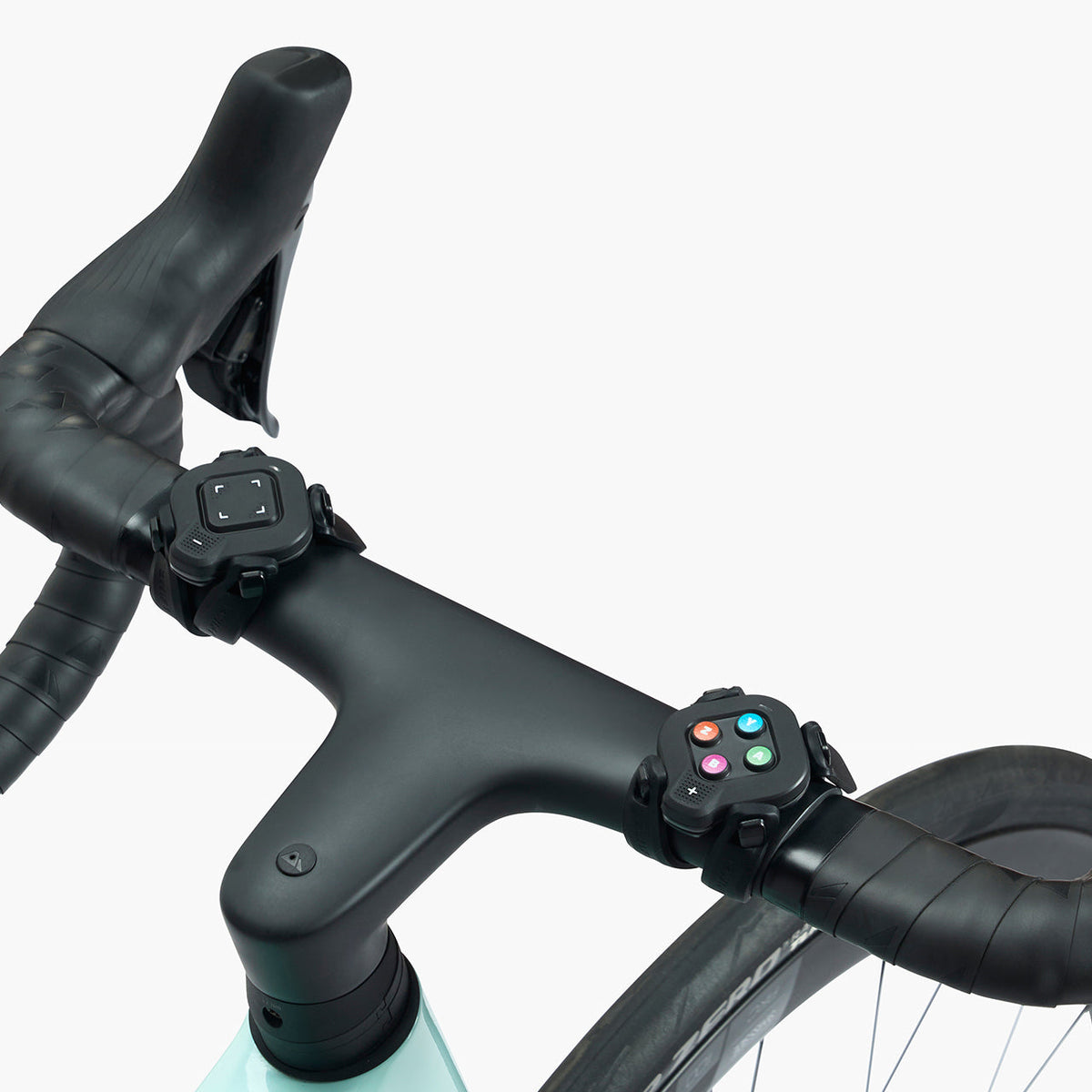 Direct-Drive Smart Bike Trainer Bundle with Virtual Shifting Cog and Shifter - view 8