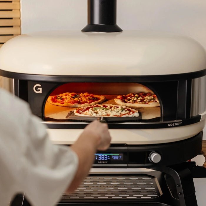 Extra-Large Pizza Oven for Wood, Gas and Charcoal with Twin Meat Probes - Black - view 5