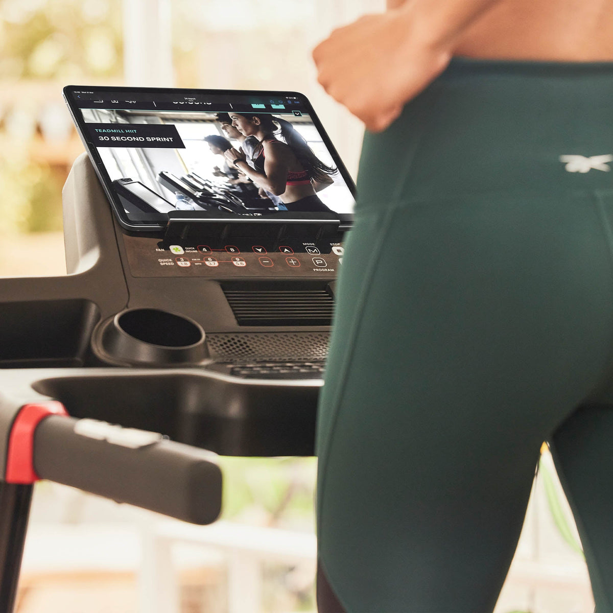 Folding treadmill with 2.0 HP motor, 18 km/h and 12-level incline - view 21