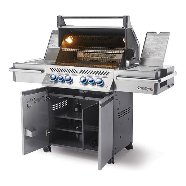 Stainless Four-Burner Propane Barbecue with Infrared Burners and Lighting - view 2