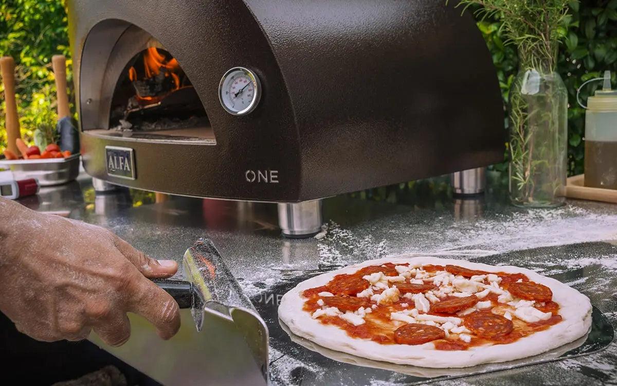 Stainless Steel Wood-Fired Pizza Oven with Pyrometer and Mini Pizza Peel - view 11