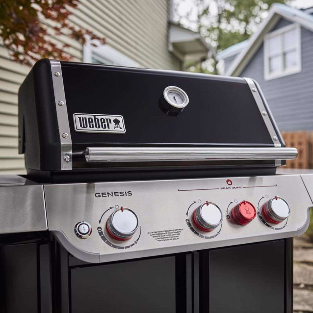 Three-Burner Gas Barbecue with Side Burner and 13,000 BTU Sear Zone - view 2